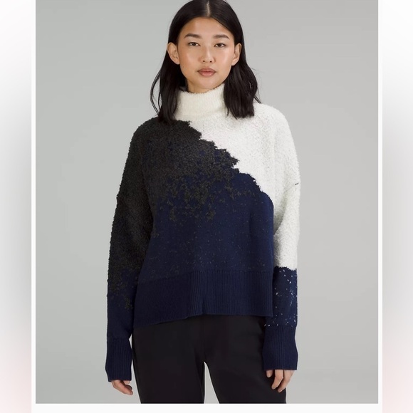 Lululemon Ombre Knit Textured Turtleneck - Size 12 - Picture 1 of 10